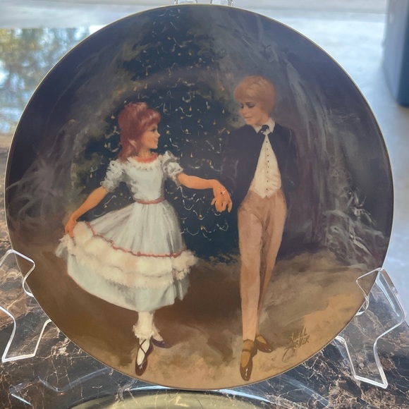 Vintage Viletta Plates - The Snow King & Queen (79) and Clara & the Prince (80) - Picture 3 of 5